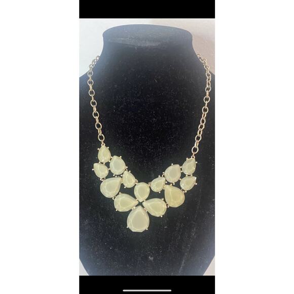 Necklaces Statement Pieces 3 Lot - Picture 5 of 7